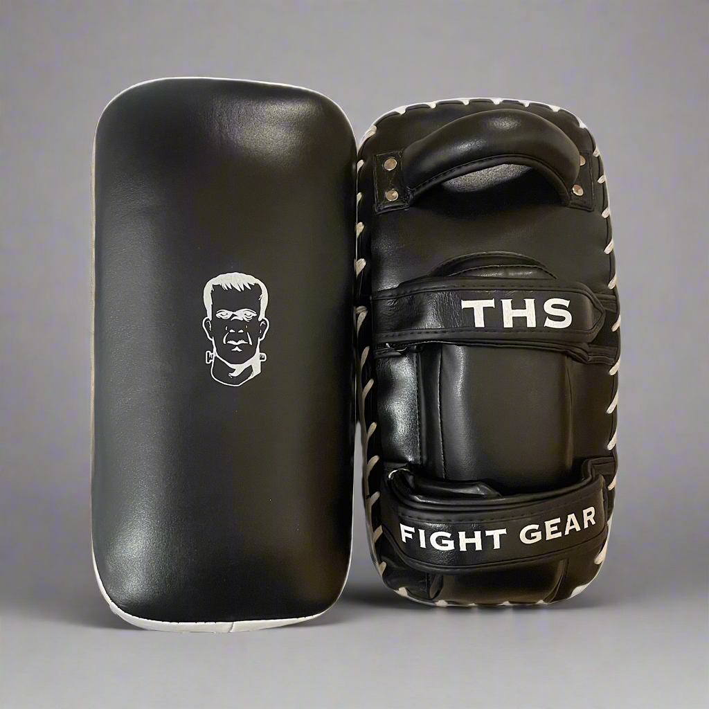 THS Fight Gear Thai kick pads with wrist cushion black full leather alternating view